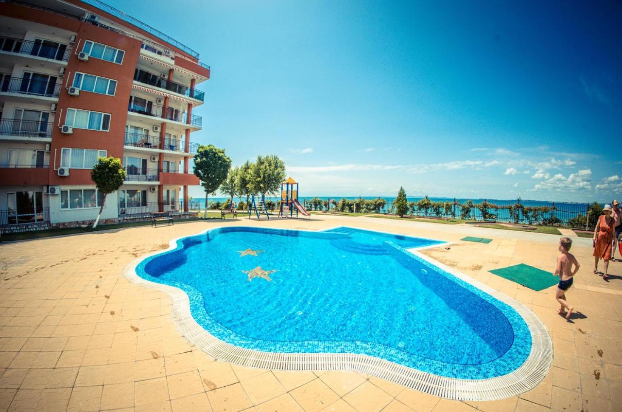 Grand Resort - Imperial Crown Fort Club - Prestige Apartments Elenite Exterior foto